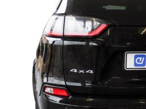 Jeep Cherokee 3.2 Overland 4x4 - Image 8