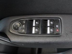 Renault Captur 1.3 Turbo Intens - Image 11