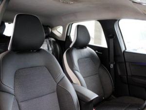 Renault Captur 1.3 Turbo Intens - Image 12