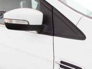 Ford Kuga 1.5T Ambiente auto - Image 10