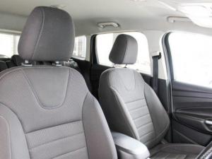 Ford Kuga 1.5T Ambiente auto - Image 14