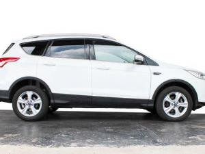 Ford Kuga 1.5T Ambiente auto - Image 8