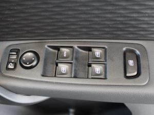 Renault Kiger 1.0 Turbo Intens - Image 13
