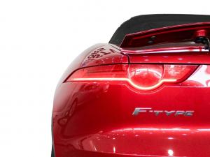 Jaguar F-Type convertible - Image 12