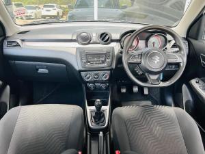 Suzuki Swift 1.2 GL manual - Image 11