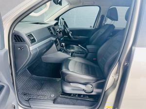 Volkswagen Amarok 2.0BiTDI double cab Highline 4Motion auto - Image 9