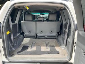 Toyota Land Cruiser Prado 3.0DT VX - Image 7
