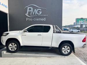 Toyota Hilux 2.8GD-6 Xtra cab 4x4 Raider - Image 4