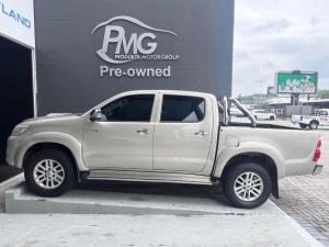 Toyota Hilux 3.0D-4D double cab Raider Dakar edition - Image 4