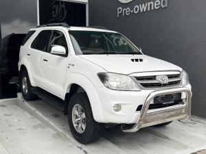 Toyota Fortuner 3.0D-4D 4x4 - Image 1