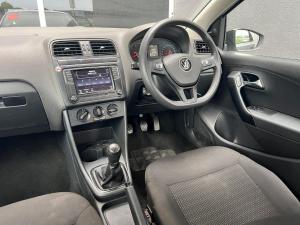Volkswagen Polo Vivo hatch 1.4 Trendline - Image 11