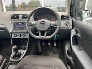 Volkswagen Polo Vivo hatch 1.4 Trendline - Image 14
