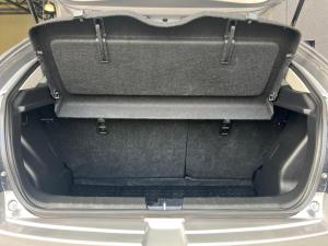 Toyota Starlet 1.4 XS auto - Image 7