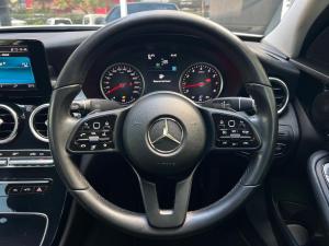 Mercedes-Benz C-Class C180 - Image 15