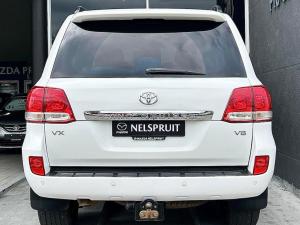 Toyota Land Cruiser 200 4.5D-4D VX - Image 6
