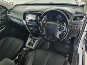 Mitsubishi Triton 2.4DI-D double cab 4x4 auto - Image 21