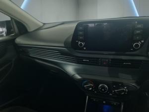 Hyundai i20 1.2 Fluid - Image 11