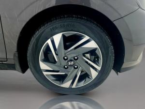 Hyundai i20 1.2 Fluid - Image 9