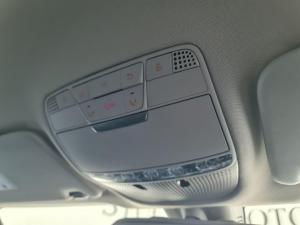 Mercedes-Benz GLC GLC220d 4Matic - Image 14