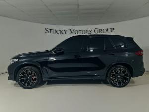 BMW X5 M competition First Edition - Image 2