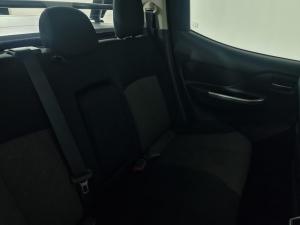 Mitsubishi Triton 2.4DI-D double cab GL - Image 20
