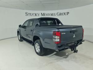 Mitsubishi Triton 2.4DI-D double cab GL - Image 3