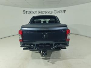 Mitsubishi Triton 2.4DI-D double cab GL - Image 4
