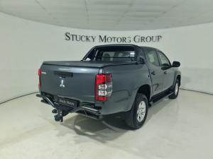 Mitsubishi Triton 2.4DI-D double cab GL - Image 5