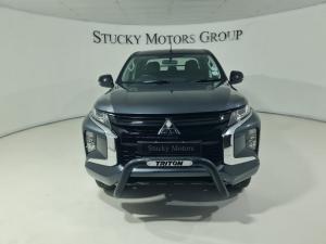 Mitsubishi Triton 2.4DI-D double cab GL - Image 8