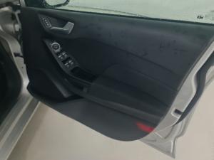 Ford Fiesta 1.0T Trend - Image 12