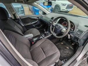 Toyota Corolla 1.3 Professional - Image 10