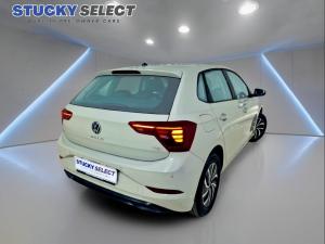Volkswagen Polo hatch 1.0TSI Life auto - Image 4