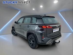 Toyota Urban Cruiser 1.5 XR manual - Image 6