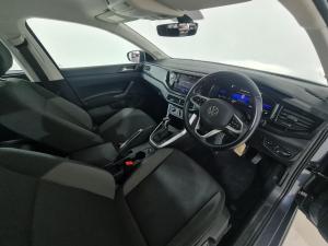Volkswagen Polo hatch 1.0TSI Life auto - Image 10