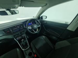 Volkswagen Polo hatch 1.0TSI Life auto - Image 16