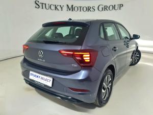 Volkswagen Polo hatch 1.0TSI Life auto - Image 5