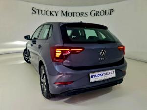 Volkswagen Polo hatch 1.0TSI Life auto - Image 5