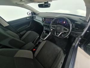 Volkswagen Polo hatch 1.0TSI Life auto - Image 9