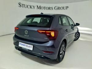 Volkswagen Polo hatch 1.0TSI Life manual - Image 4