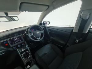 Toyota Corolla Quest 1.8 Plus manual - Image 16