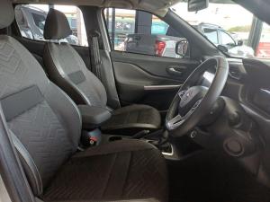 Nissan Magnite 1.0 Turbo Acenta Plus auto - Image 13
