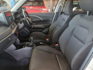 Suzuki Swift 1.2 GL+ manual - Image 13