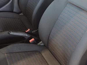 Volkswagen Polo Vivo hatch 1.4 Trendline - Image 19