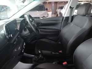 Hyundai i20 1.2 Motion - Image 10