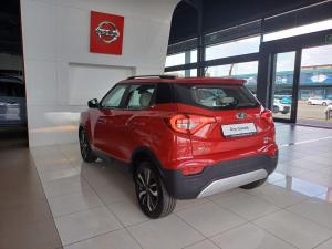 Mahindra XUV300 1.5TD W8 - Image 4
