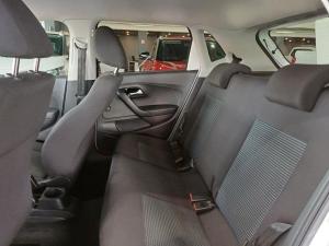 Volkswagen Polo Vivo hatch 1.6 Comfortline auto - Image 12