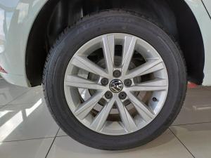 Volkswagen Polo Vivo hatch 1.6 Comfortline auto - Image 6