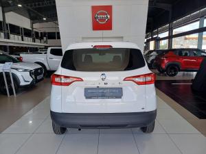 Renault Triber 1.0 Life - Image 5
