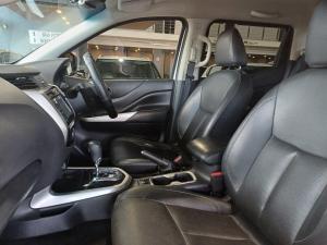 Nissan Navara 2.3D double cab LE auto - Image 10