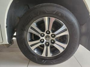 Toyota Quantum 2.8 LWB bus 11-seater GL - Image 9